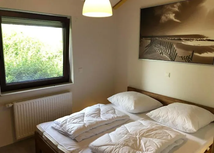 K18 Mit Wiesenblick In Eckwarderhoerne By Interhome * Grosswurden